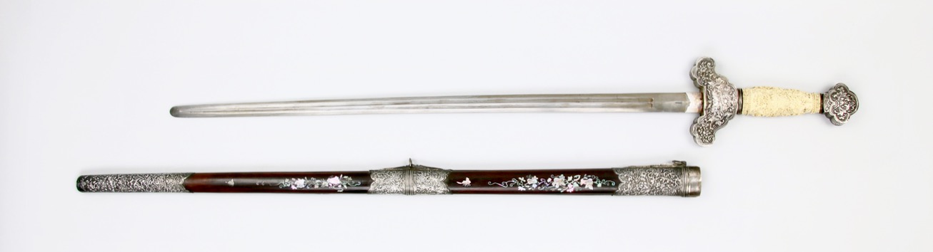 An antique Vietnamese sword with finely carved ivory handle. Peter Dekker www.mandarinmansion.com