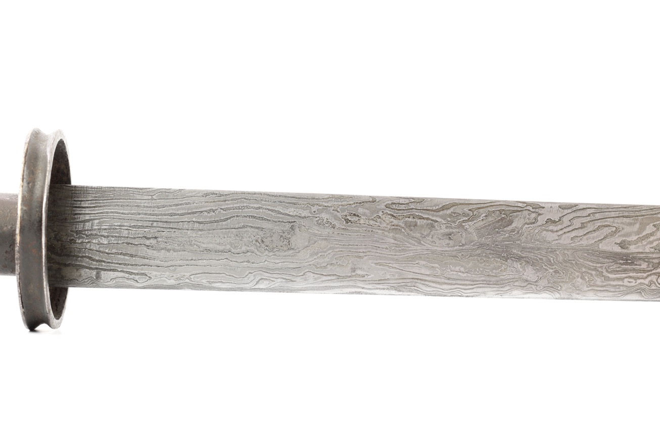 A Chinese zhibeidao type sword with very unusual and wild pattern welded blade
