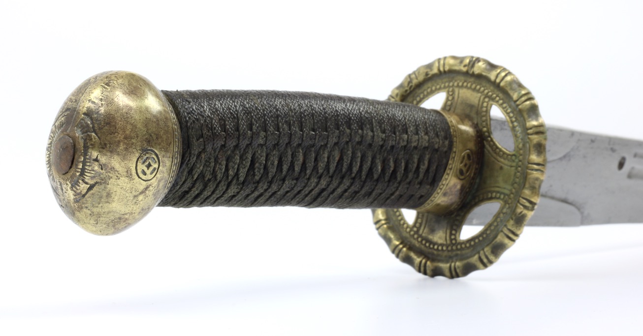 An antique Chinese southern saber of the 19th century.