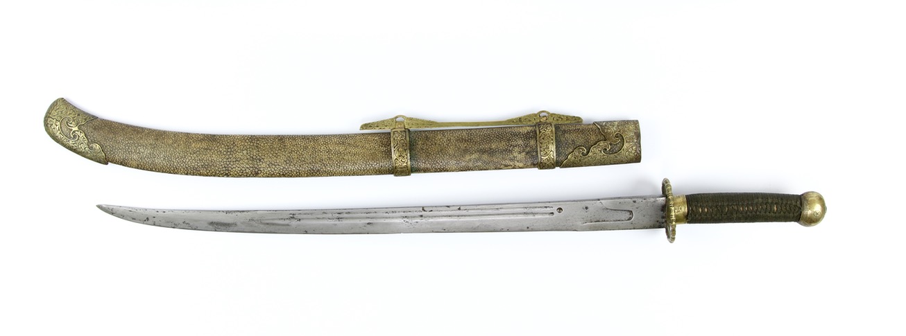 An antique Chinese southern saber of the 19th century.