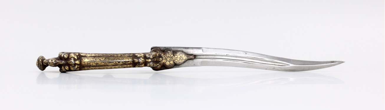 A south Indian bichwa dagger with chiseled iron handle