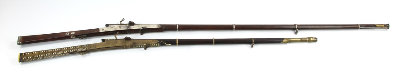 Two Indian muskets, standard issue and a smaller size.
