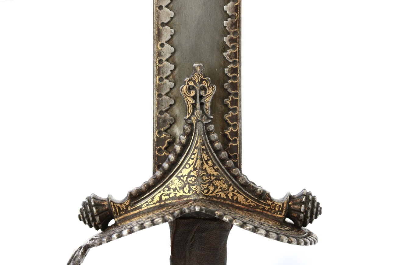 Indian Khanda sword with exceptionally fine hilt with pierced work, beaded rims and golden decoration