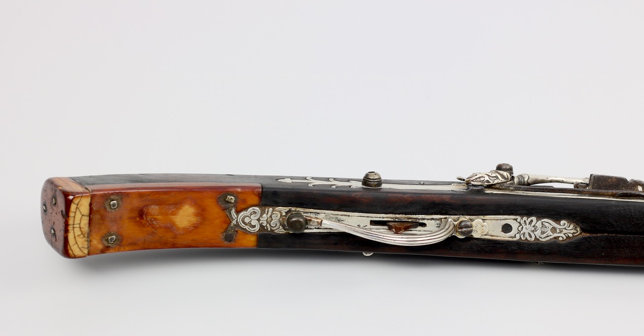 Trigger plate of a Vietnamese matchlock musket.