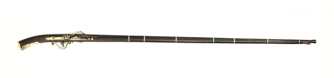 A rare Vietnamese matchlock musket.